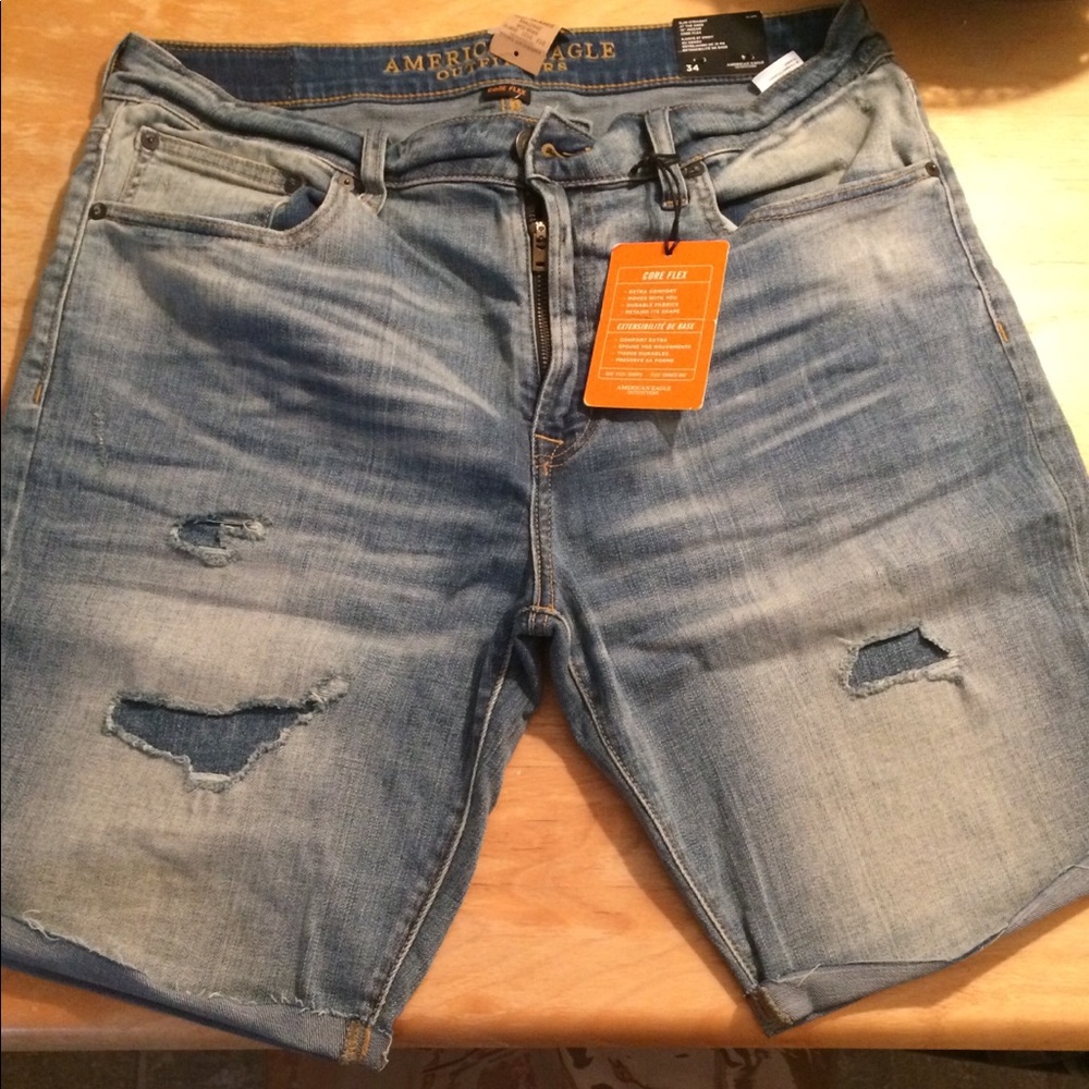 AE Men’s shorts